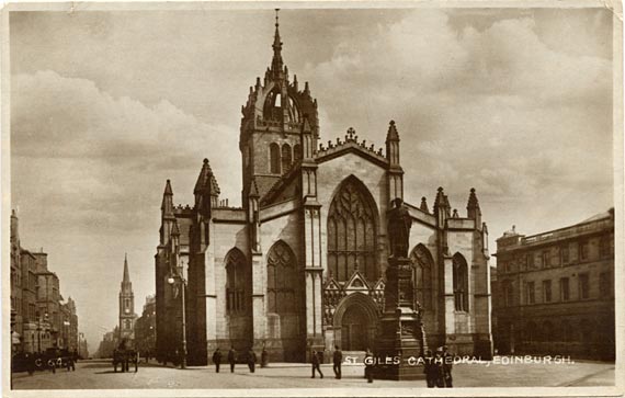 Postcard from an unidentified publisher  -  St Giles Cathedral, Edinburgh  -  with an interesting message on the back.