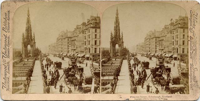 Stereo View by Strohmeyer & Wyman  -  Published by Underwood & Underwood - Princes Street  -  Looking to the west towards the Scott Monument from Waverley