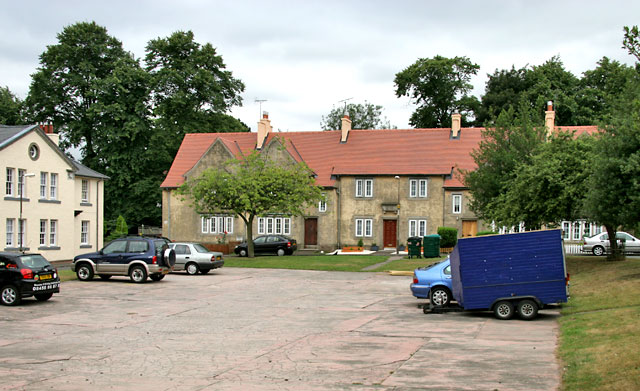 Earl Haig Gardens - looking to wards the SW corner of Earl Haig Grdens  -   2006