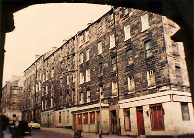 Photographs of Dumbiedykes around 1961-63  -   East Adam Street