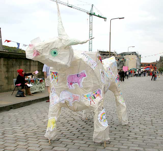 Street Party in East Market Street  -  6 May 2006