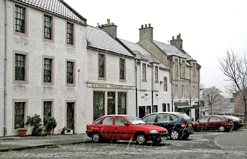 Looking to the north across Fishmarket Square from Newhaven Main Street