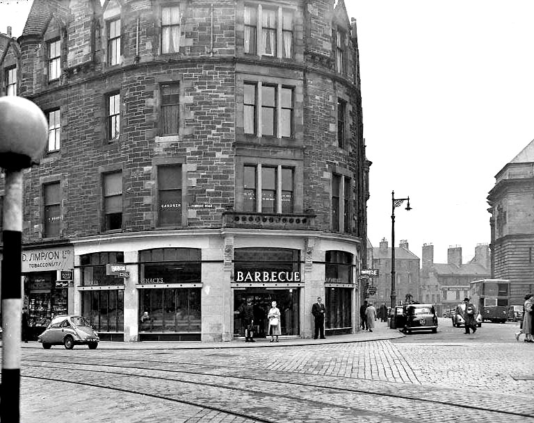 Barbecue Grill & Restaurant at Lauriston Place  - 1954