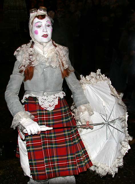 Edinburgh's Hogmanay  -  'Night Afore International'  -  30 December 2006  -  Street Theatre in George Street