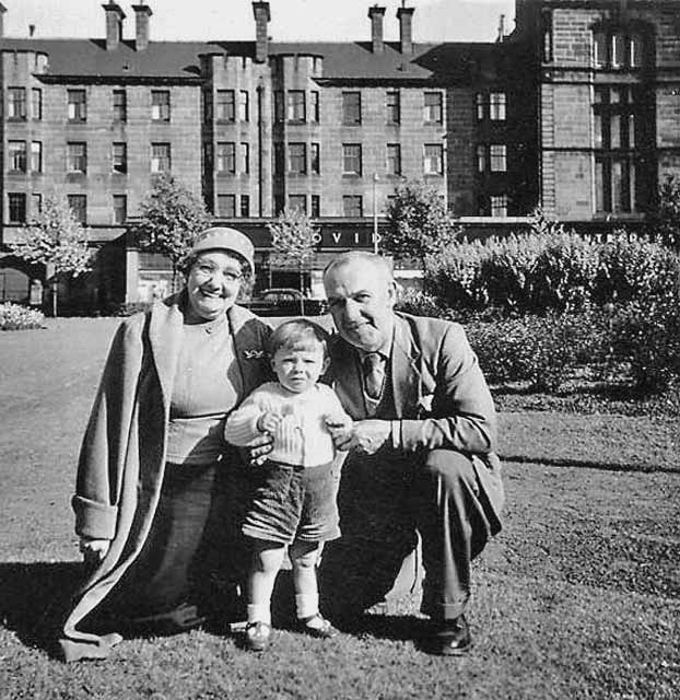 Forbes Wilson and his mother at Joppa Paddling Pool, around 1960