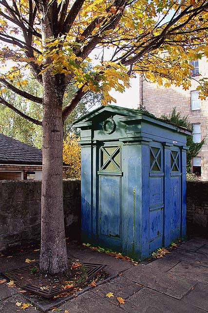 Police Box at Howard Place, beside the Water of Leith, on the corner of Brandon Terrace and Inverleith Row - Photographed October, 2010 