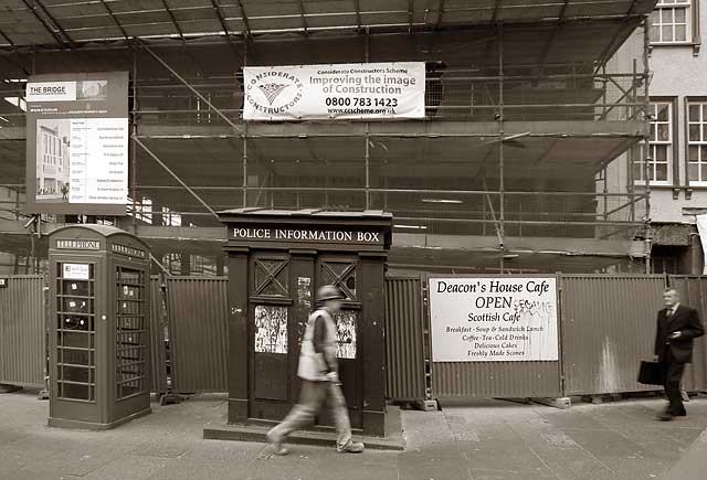 Police Box in the Lawnmarket - part of Edinburgh's Royal Mile