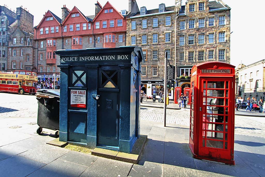 Police Box in the Lawnmarket - part of Edinburgh's Royal Mile  -  For Sale, May 2012