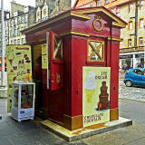 Former Police Box in Lawnmarket, n ow selling ice cream - August 2015