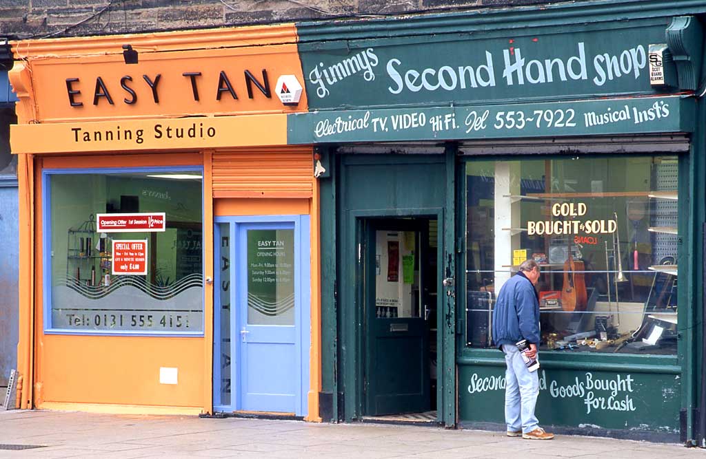 Edinburgh Shops  -  176+174 Leith Walk  -  1998