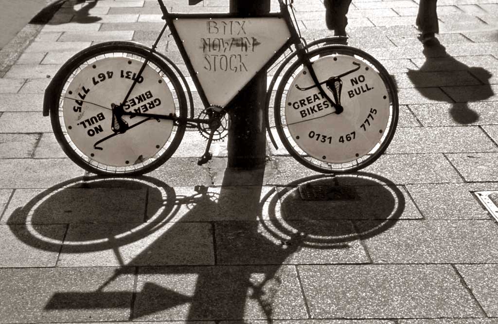 Edinburgh Shops  - 276 Leith Walk  -  1999