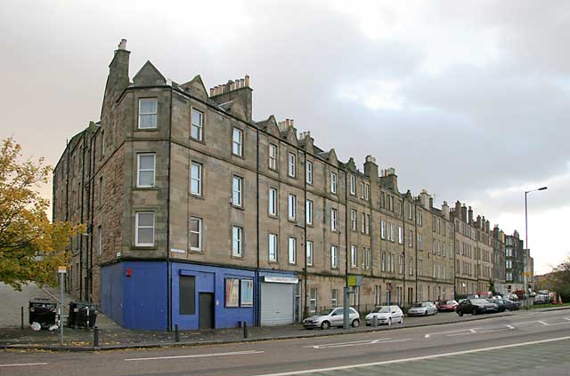 Lindsay Road - beside Leith Docks to the east of Newhaven harbour