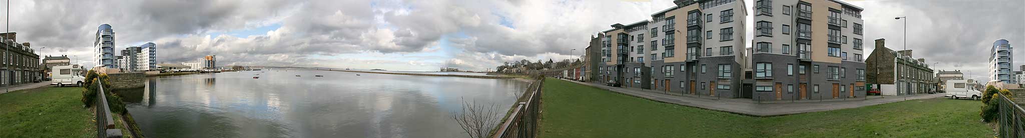 'Three hundred and sixty degree view' from Lower Granton Road