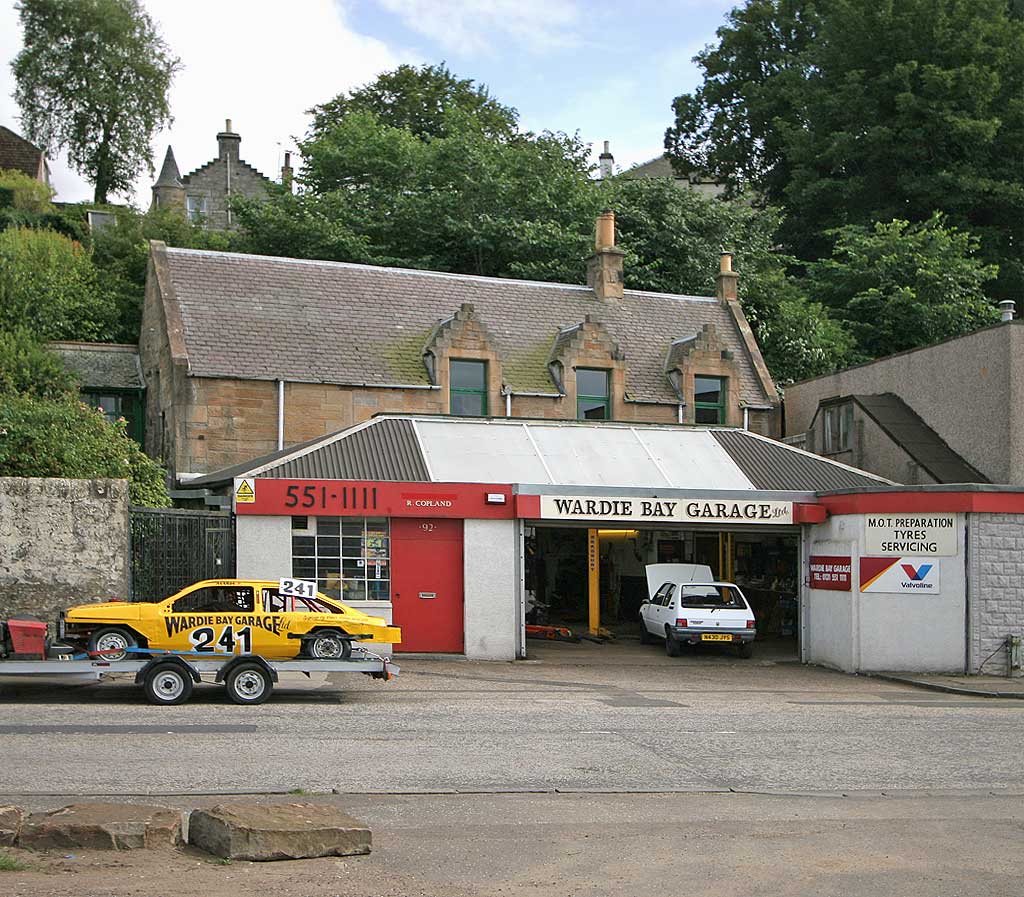 Lower Granton Road - across the road from the eastern end of McKelvie Parade