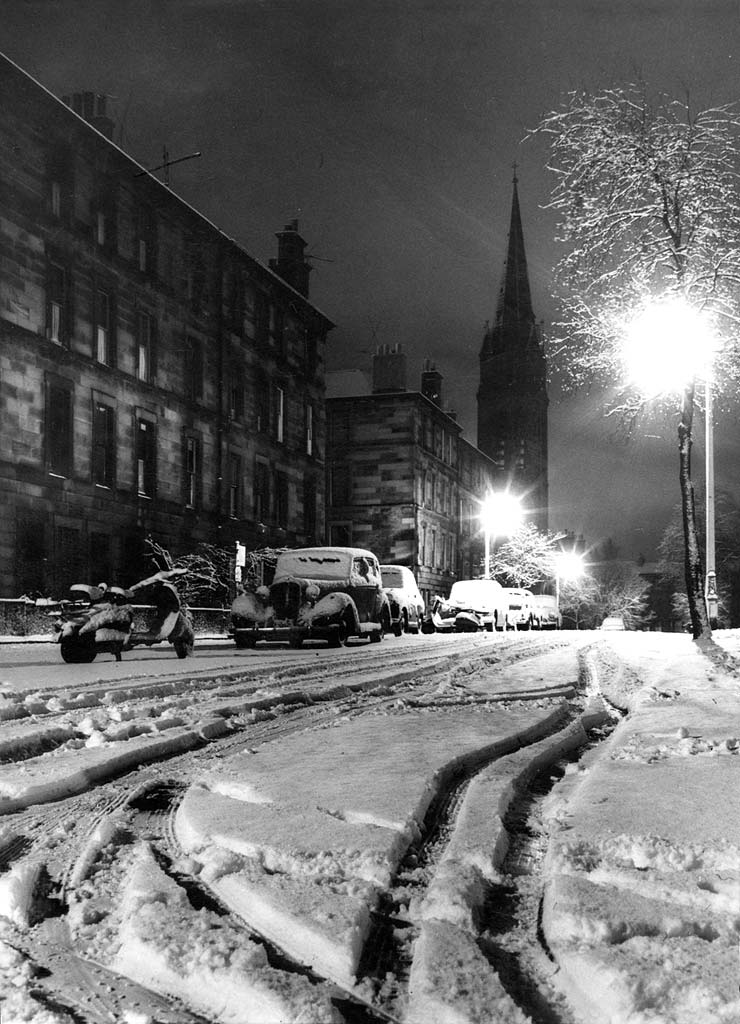 0_street_views_-_lutton_place_snow_at_night.htm#picture