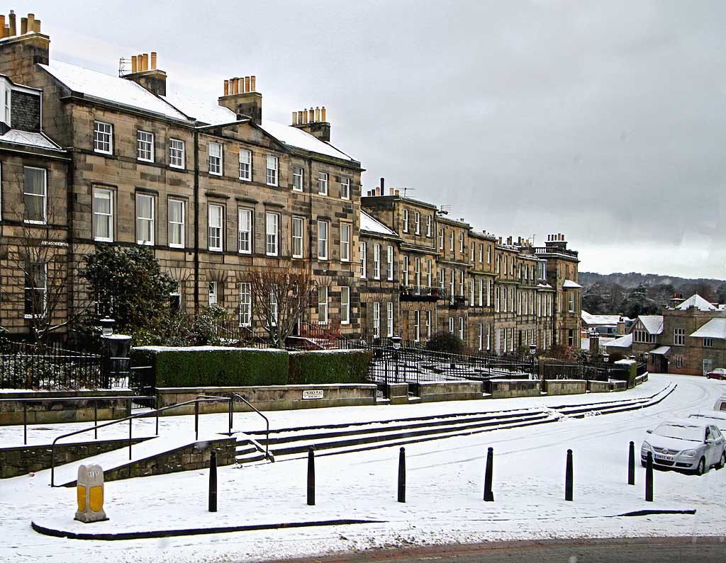 Looking to the west from Queensferry Street towards Lynedoch Place