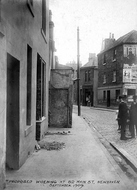 Looking west along East Trinity Road towards Laverockbank Road - June 1909 - Road proposed to be widened.