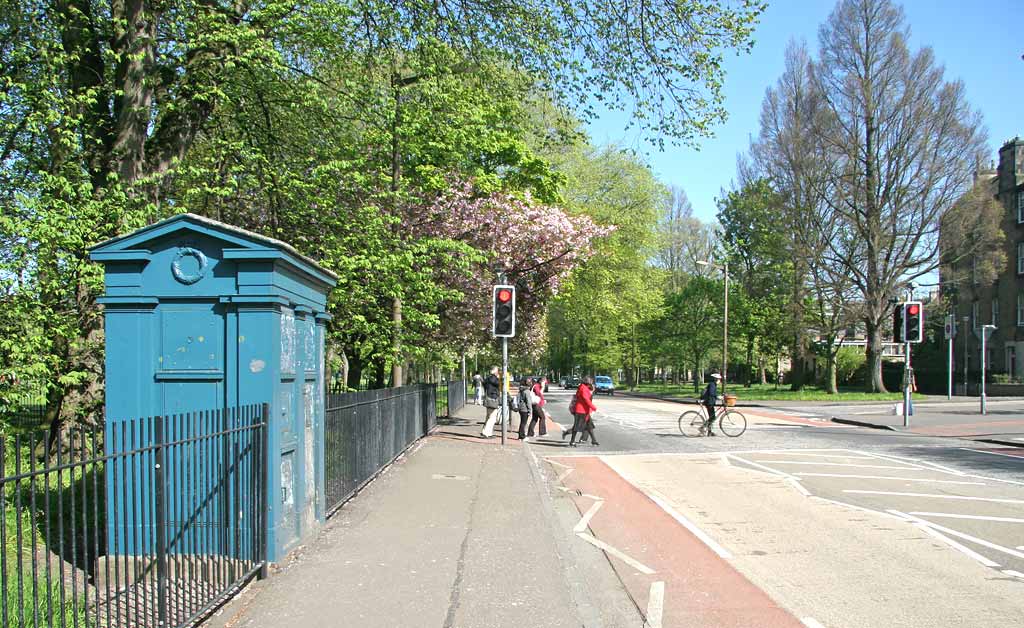 Police Box in Melville Drive beside the entrance to Jawbone Walk in The Meadows