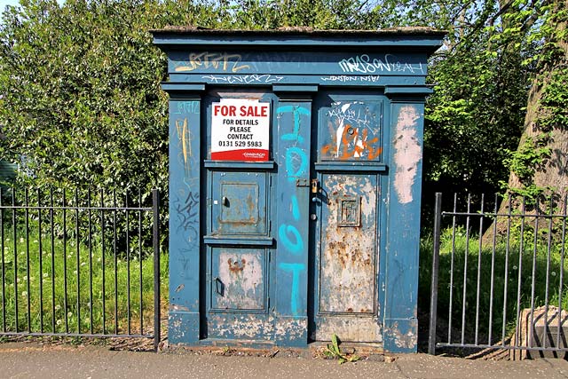 Police Box in Melville Drive beside the entrance to Jawbone Walk in The Meadows  -  For Sale, May 2012