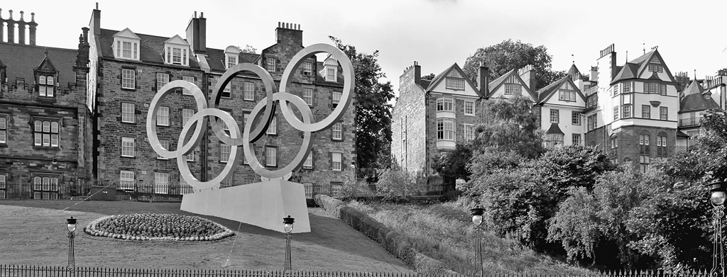 Olympic Rings on The Mound  -  July 2012