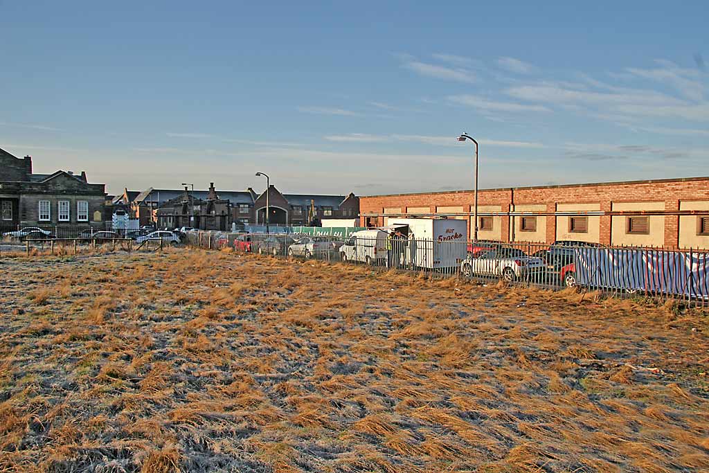 The Snack Bar, at its new position in West Harbour Road  -  30 June 2004