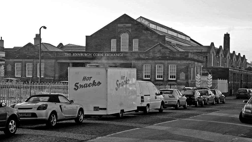 The Snack Bar, at its new position in West Harbour Road  -  30 June 2004