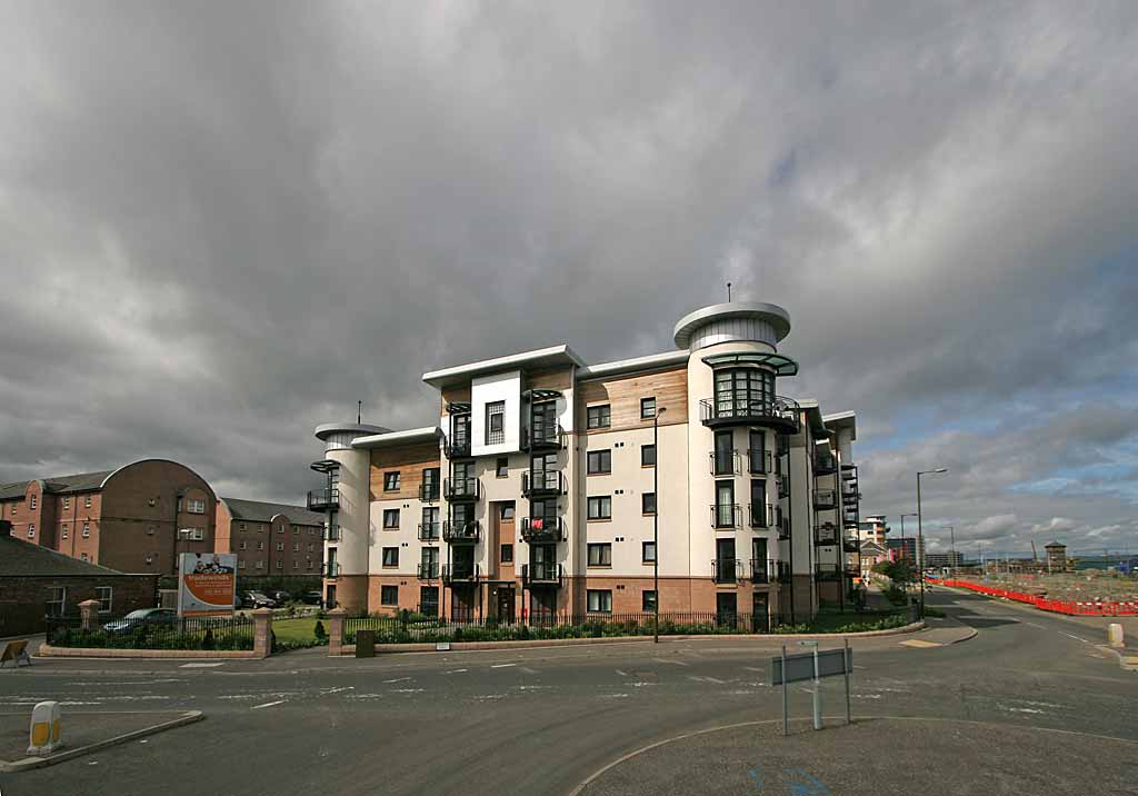 New Housing at Ocean Way  -  close to the Constitution Street entrance to Leith Docks  -  September 2007