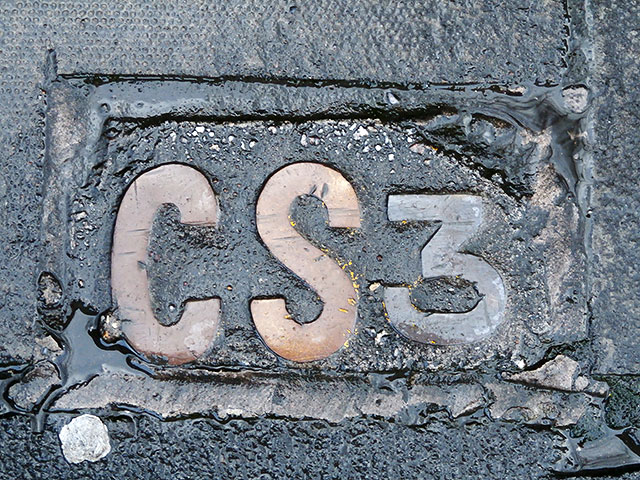Sign on the pavement in Waterloo Place, Edinburgh  -  'CS3'  -  What does it mean?