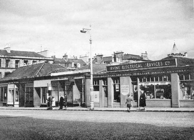 A section of Pitt Street to the south of Henderson Row, including No 83 Pitt Street  -  Photo taken 1961-62