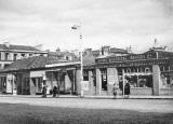 A section of Pitt Street to the south of Henderson Row, including No 83 Pitt Street  -  Photo taken 1961-62