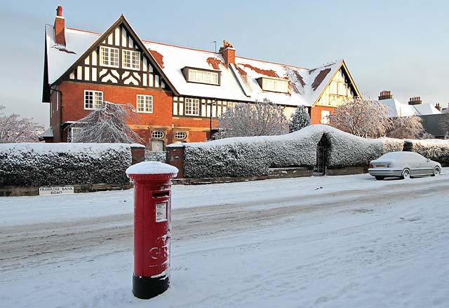 Primrose Bank Road  -  Houses, pillar box and snow -  December 2010