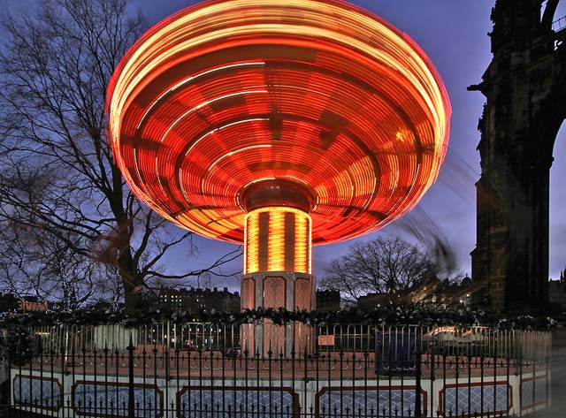 Princes Street - Wave Swinger - December 2011