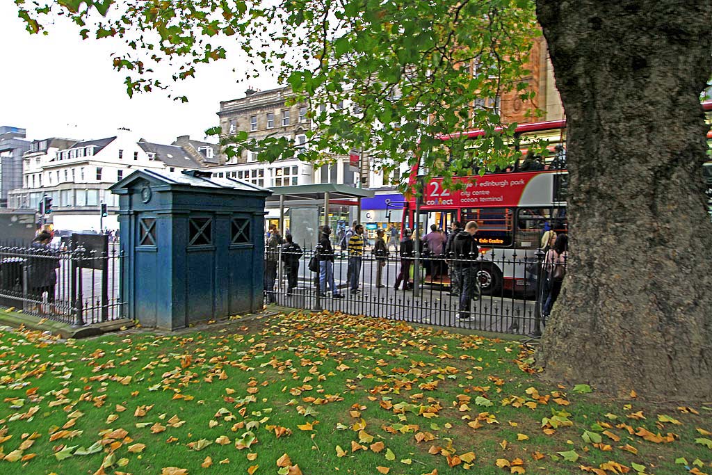 Police Box in the NW corner of East Princes Street Gardens  -  October 2010