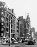 Princes Street Lamp Posts in late-1950s  -  Old Waverley Hotel and shops