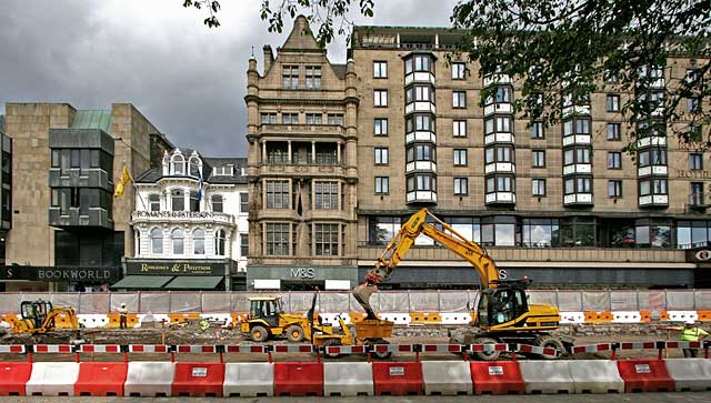 Preparing Princes Street for the arrival of trams in 2011