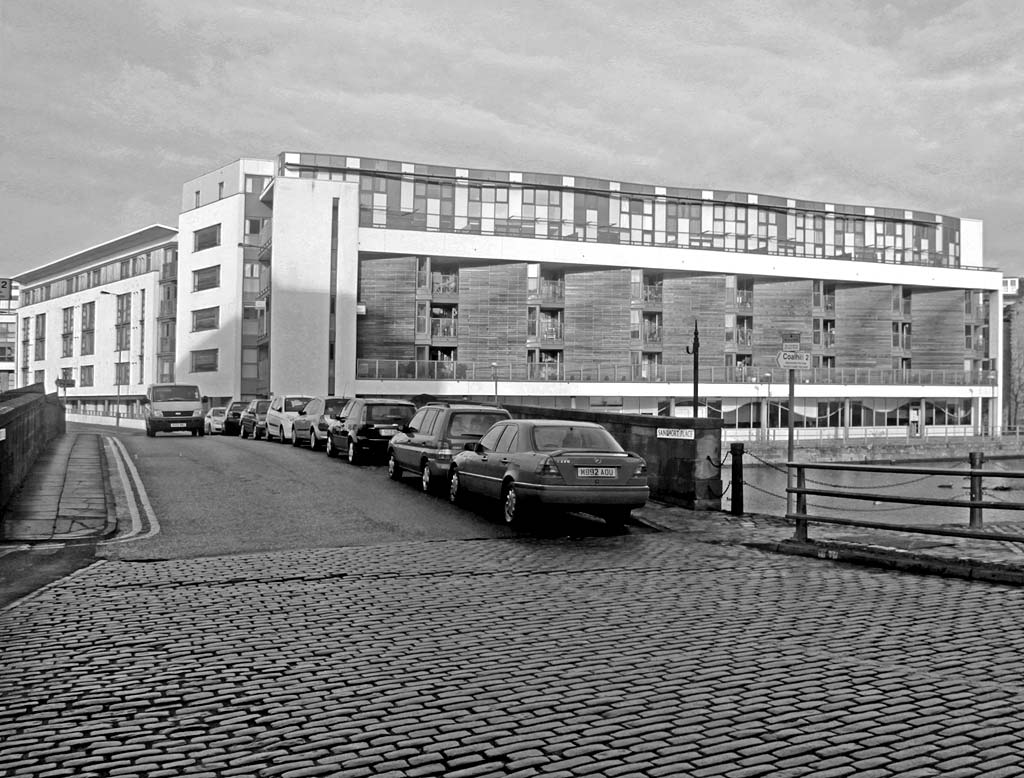 Looking NW across the bridge at Sandport Place towards Ronadson's Wharf - 2011