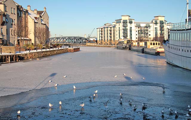 Photo from Bernard Street Bridge, Leith  -  Water of Leith frozen  -  Christmas Eve 2010