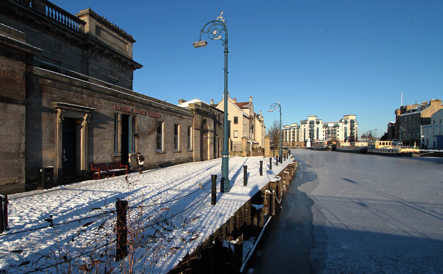 Photo from Bernard Street Bridge, Leith  -  Water of Leith frozen  -  Christmas Eve 2010