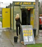 Snack Bar at the western end of South Gyle Crescent  -  March 2006