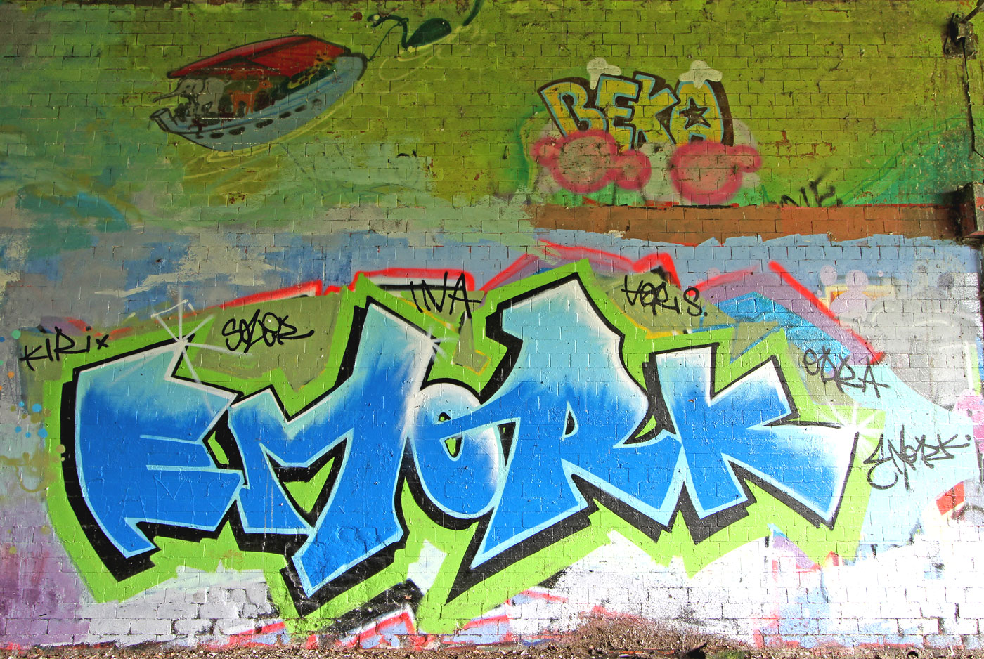 Graffiti on the  Bridge taking Blackhall Cycle Path under Telford Road  - June 2012