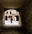 Looking through Sugarhouse Close towards the Royal Mile