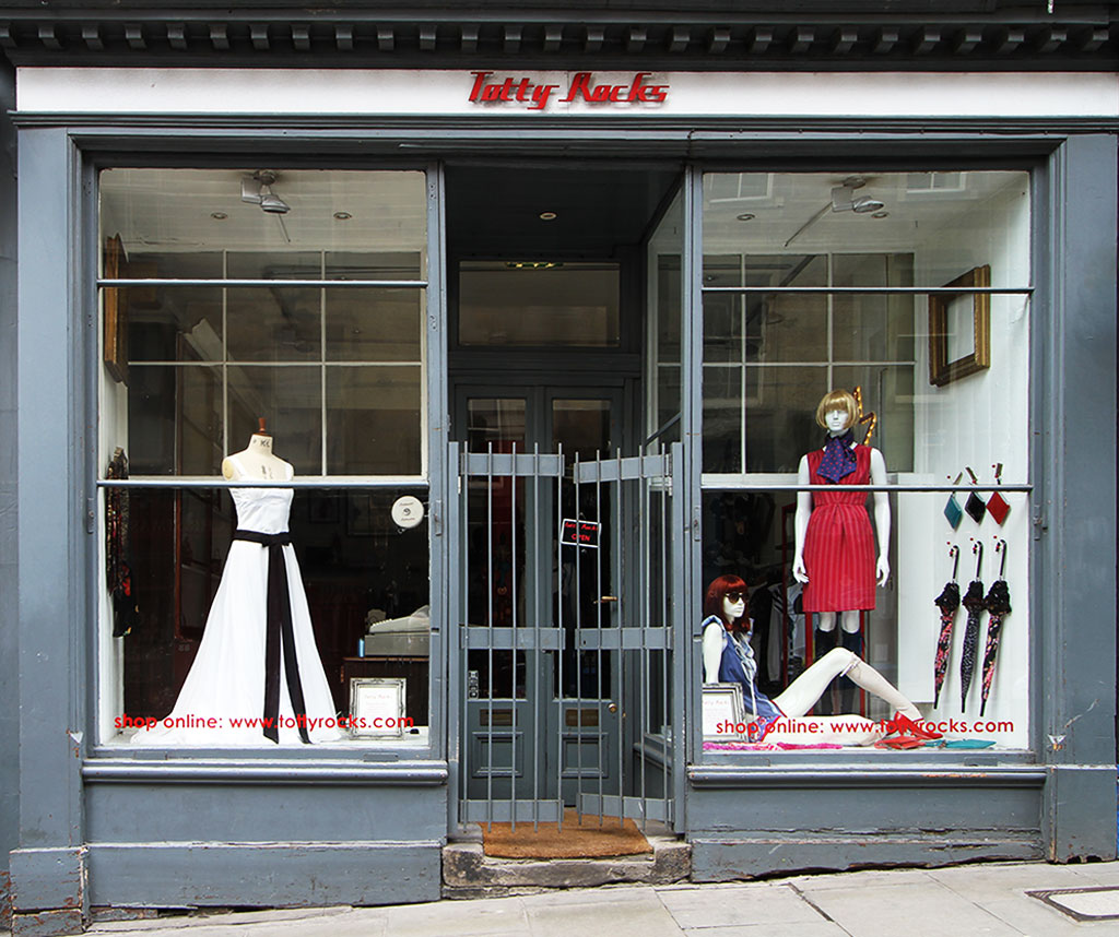 Shop at 40 Victoria Street, Old Town, Edinburgh - Photographed 16 April 2012