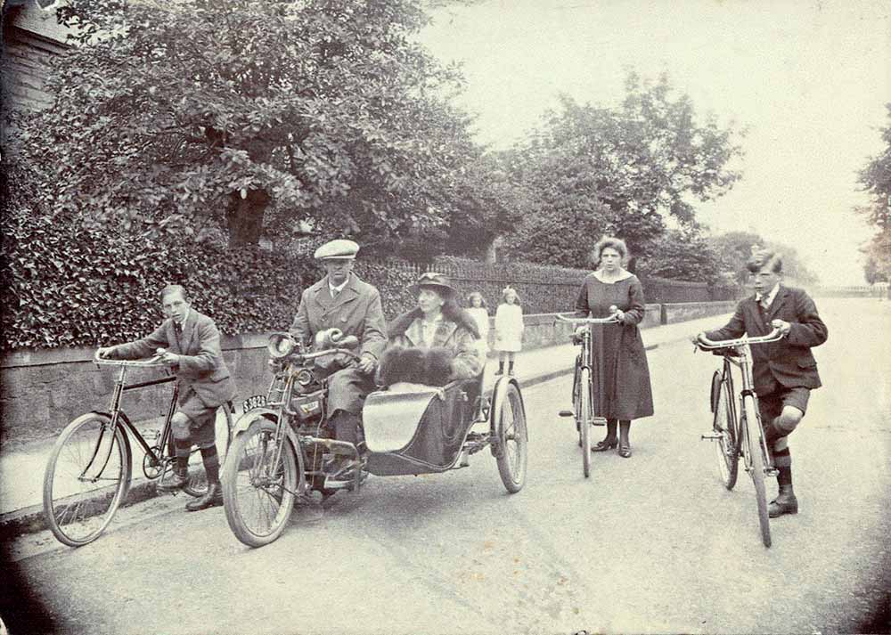 Walter Lyle, trawler owner, and his family in Wardie Avenue, Edinburgh