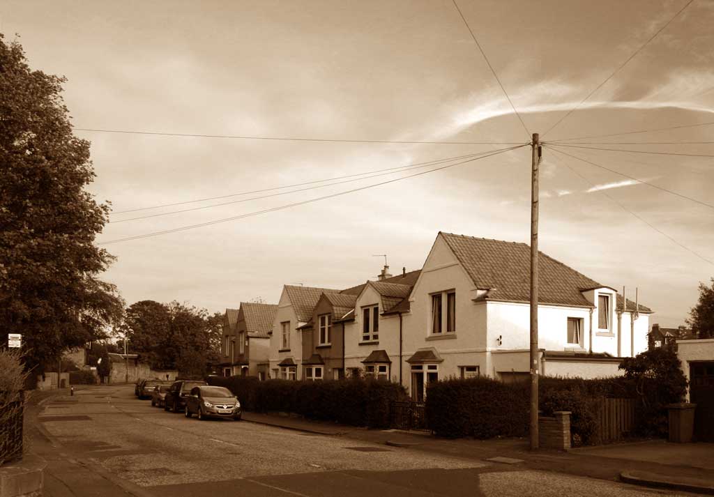 Looking to the east along Wardie Crescent towards Granton Road