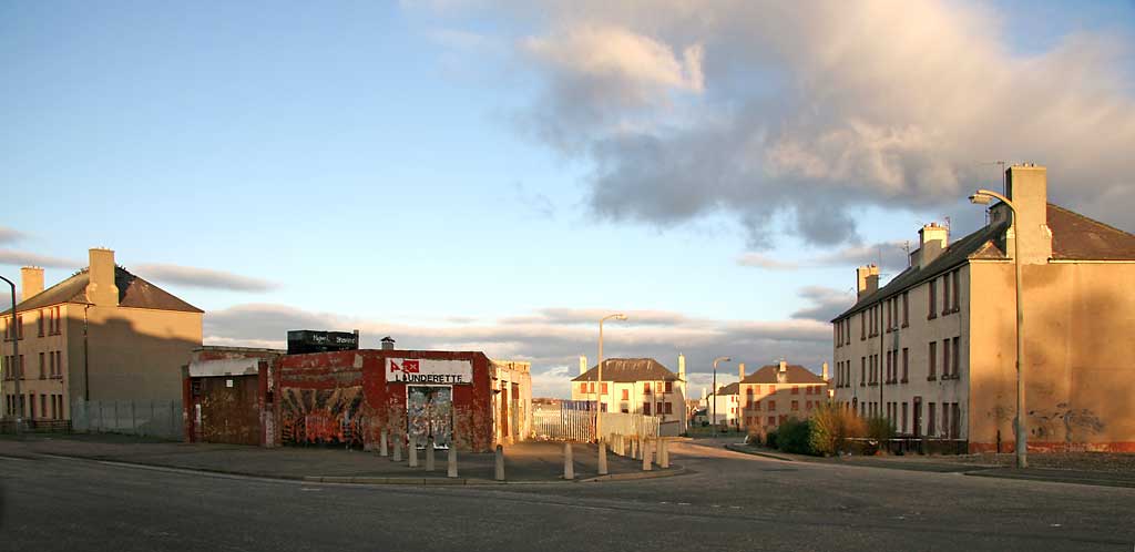 Rex Launderette and Wauchope Crescent - 2007
