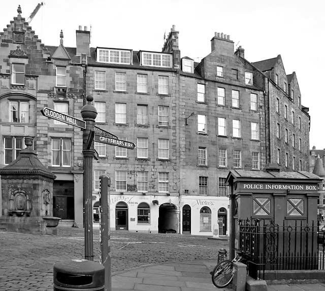 The foot of West Bow and West Bow Well  -  view from the Grassmarket