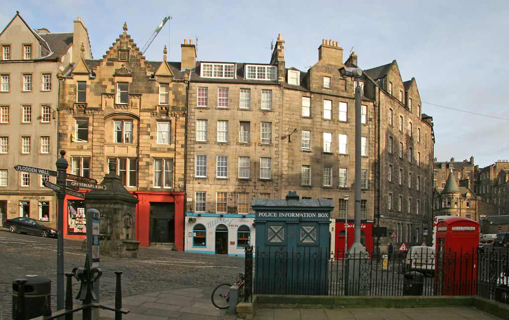 The foot of West Bow and West Bow Well  -  view from the Grassmarket