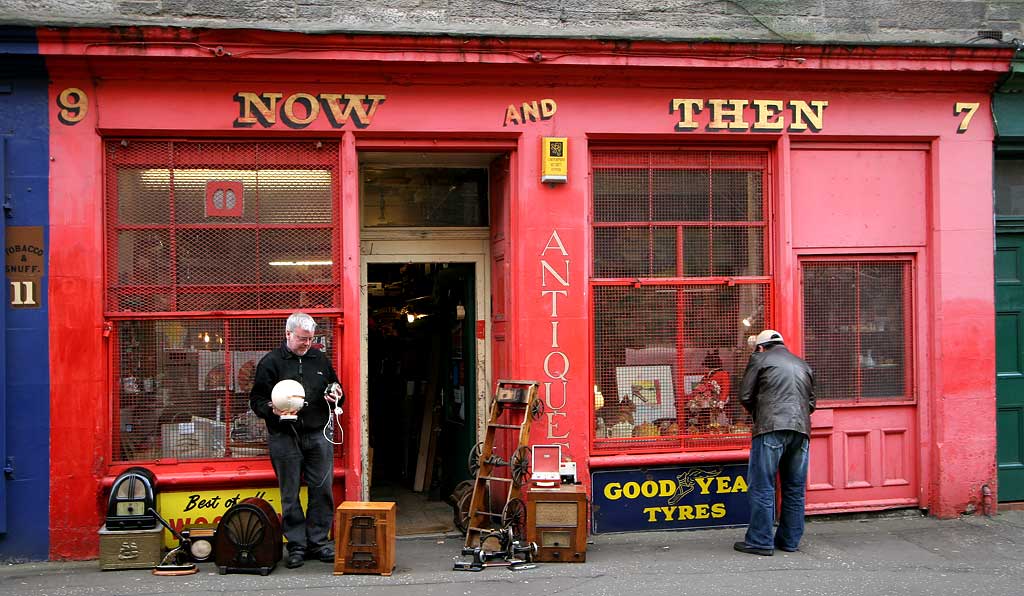  Edinburgh Shops - 7 + 9 West Crosscauseway - 'Now and Then'