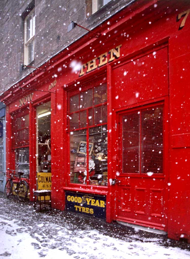  Edinburgh Shops - 7 + 9 West Crosscauseway - 'Now and Then'