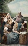 0_post_card_portraits_-_brown_newhaven_fishwives.jpg (17590 bytes)